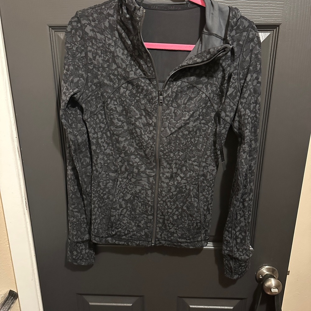 Lululemon Define Jacket size 8 nulu